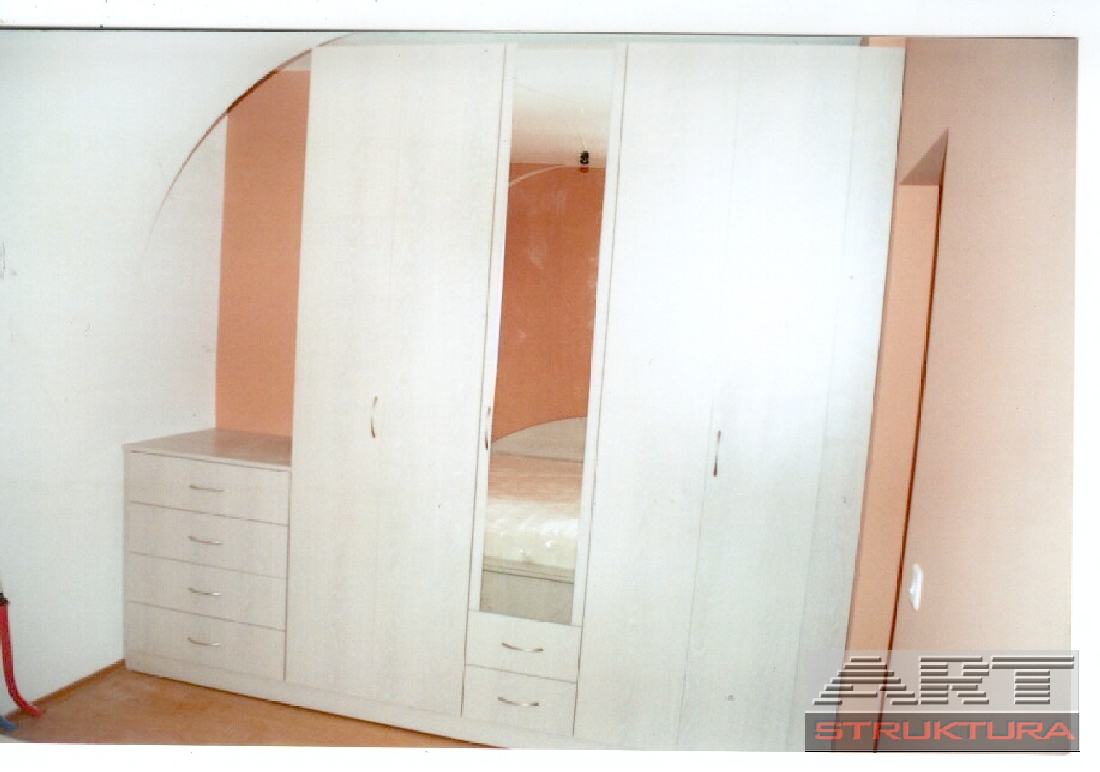 10.garderob Luna.jpg